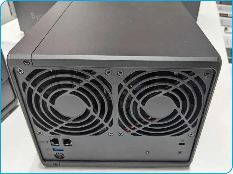 Synology-DS425+-computex2025 (1) (1).webp