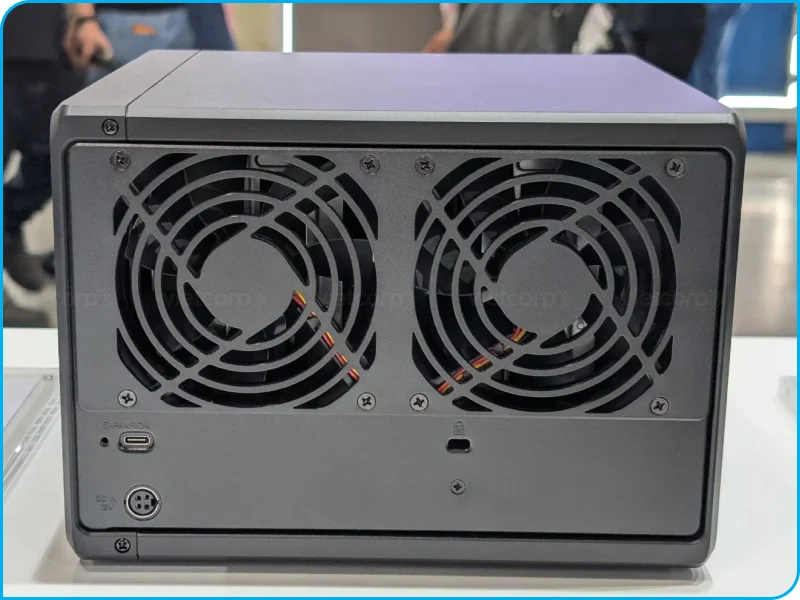 Synology-DX525-computex2025 (2).webp