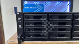 rs4021xs+-mat-truoc-03.webp