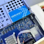 tren_tay_nas_synology_rs422+_10.webp